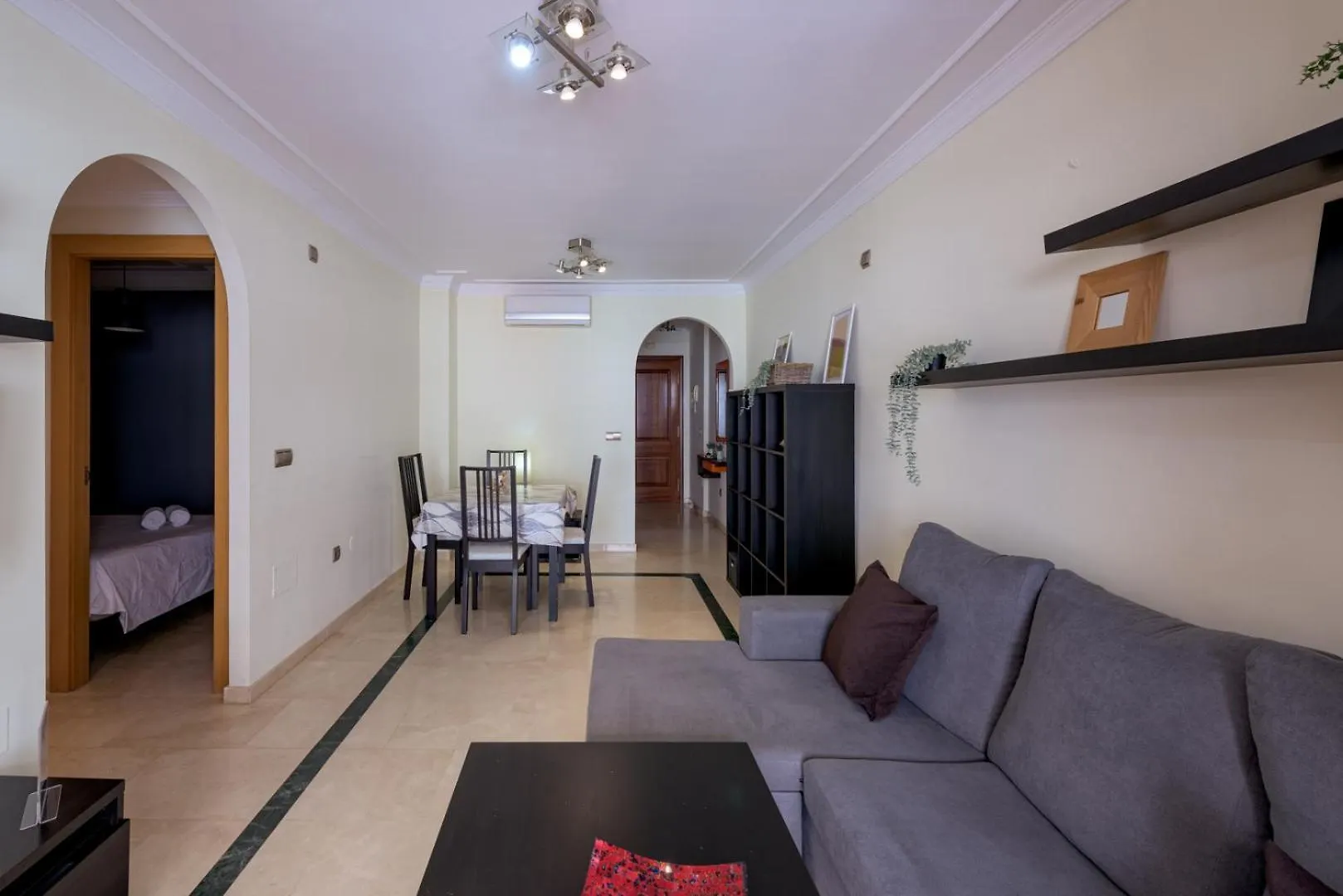 Apartamento Centrico Sibarys- 2 Dormitorios Nerja Spain